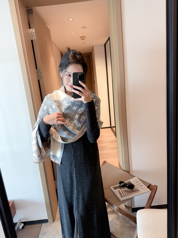 ブランドマフラー側面デザイン